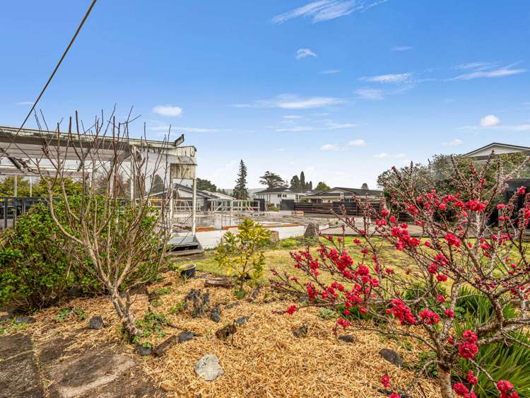 17 Gwendoline Street Glenholme_15