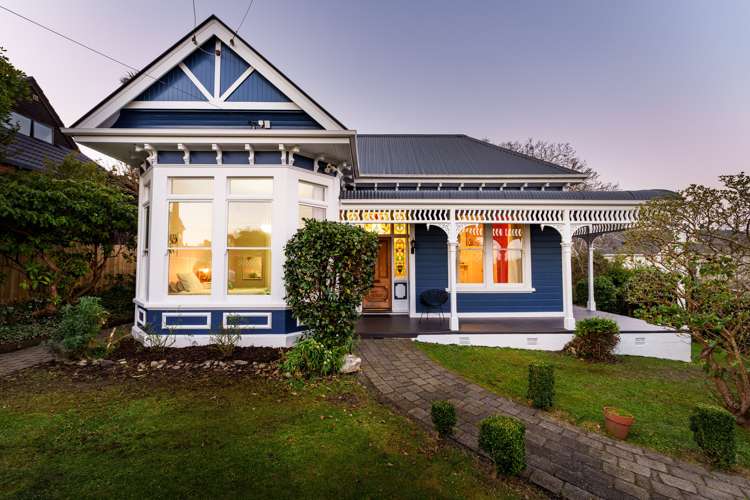 19 Bellevue Street Belleknowes_28