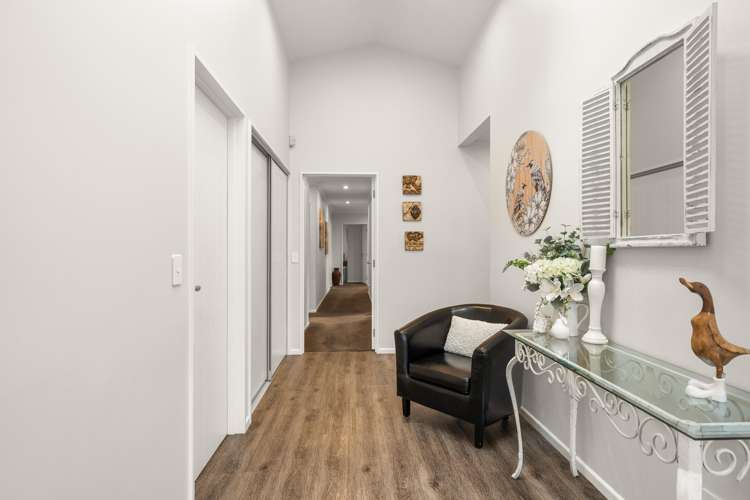 7 Ridings Grove Richmond_10