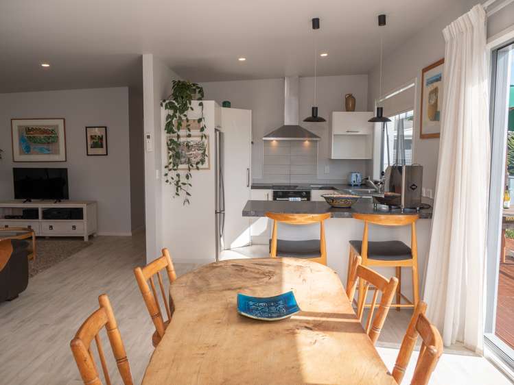 3 Protea Drive Cable Bay_12