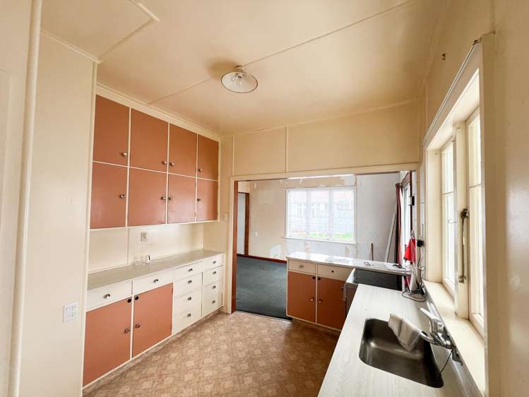 37 Christian Street Dannevirke_5