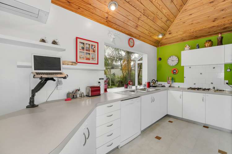 39d Wright Road Point Chevalier_6