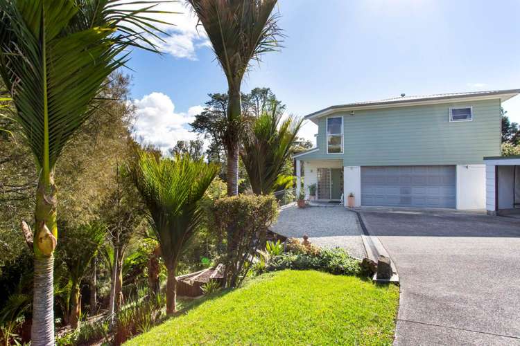 2/32 Capilano Place Glenfield_1