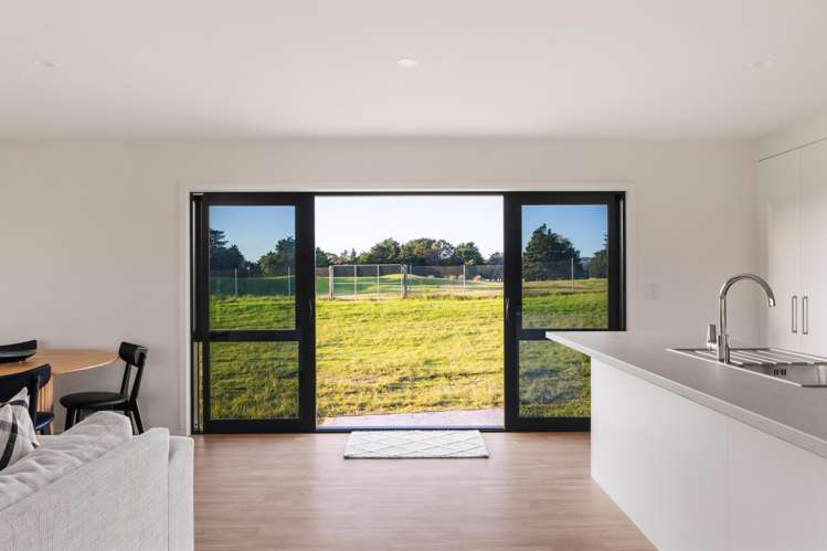 Lot #2/ECT/16 Commerce Place_4