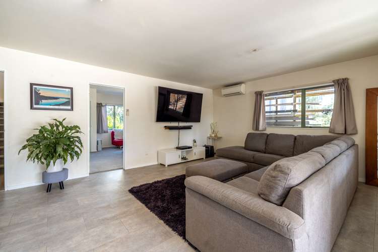 2 Natzka Road Ostend_29