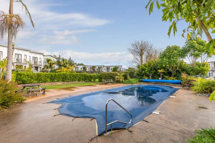 15/92 Bush Road Albany_19