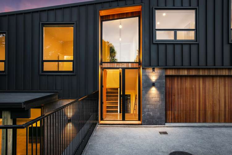 7 Kaihuia Lane Oratia Waitakere City Houses for Sale One Roof