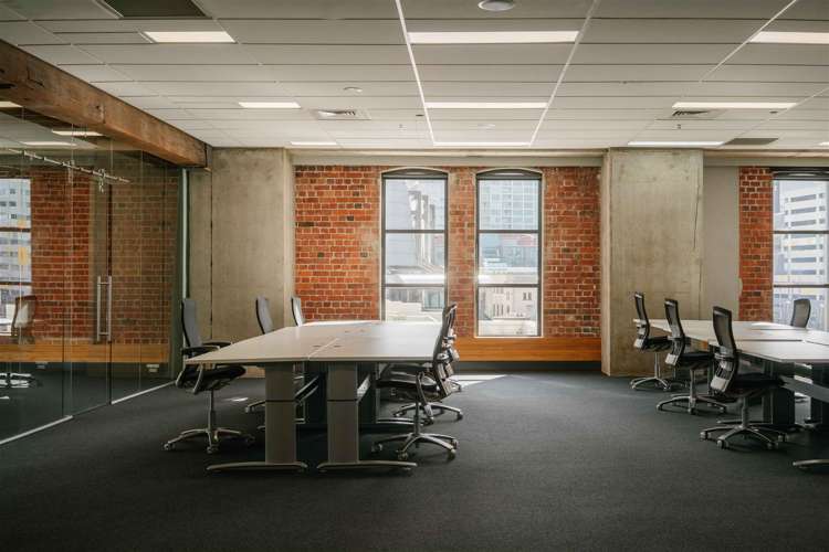 Part Level 3, 11 Cable Street Wellington Central_2
