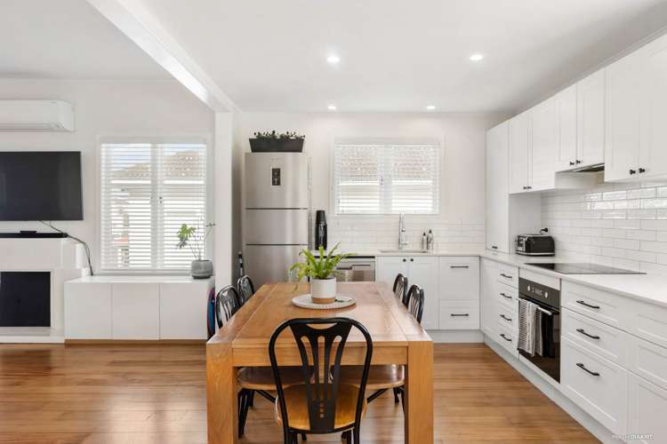 14 Clinker Street Three Kings_6