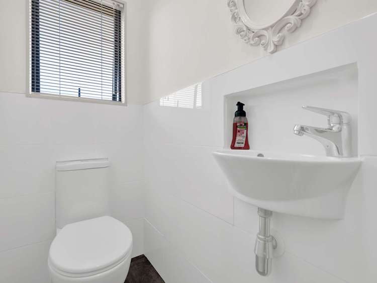 161 Hauraki Rd Orongo_22