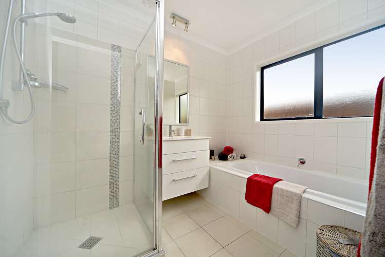 6 Pinero Place Bucklands Beach_7