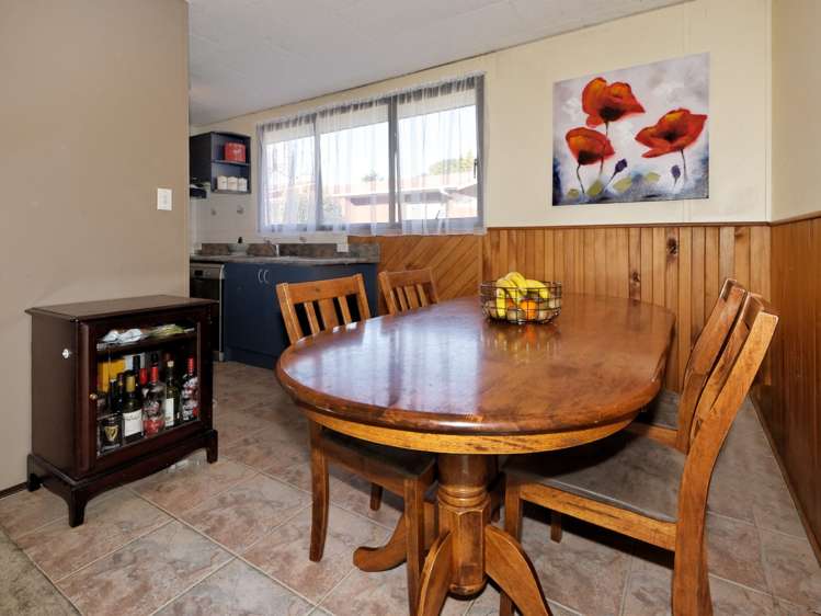 2/26a Woodglen Road Glen Eden_7