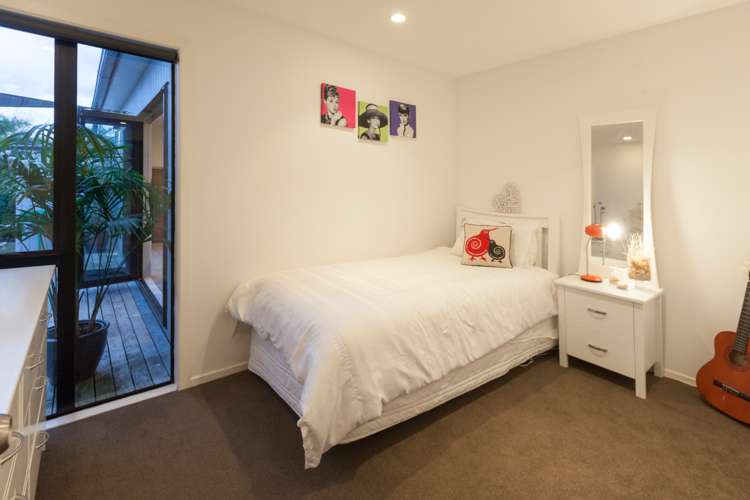 24a Cambridge Road Riverhead_17