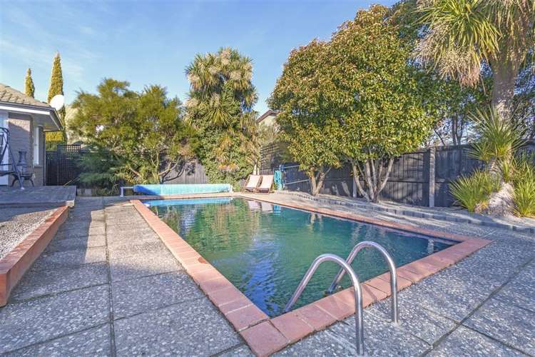 31 Larch Place Casebrook_1