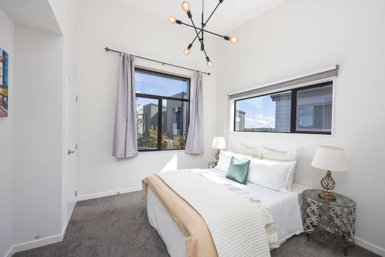 4 Lords Way Silverdale_12