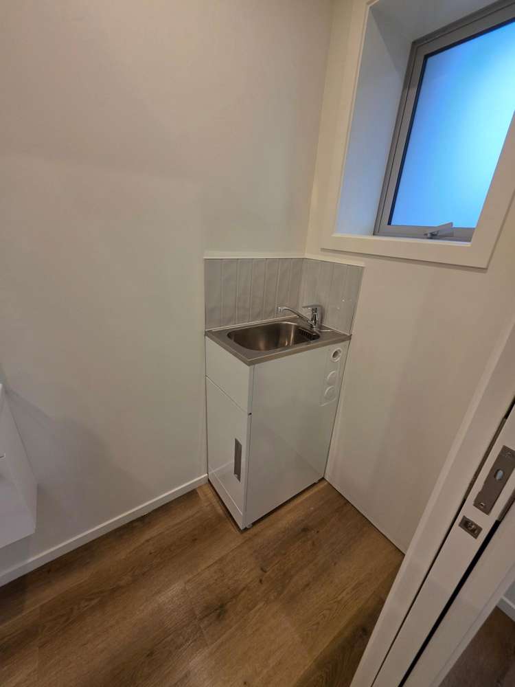 4/14 Clive Street Phillipstown_19