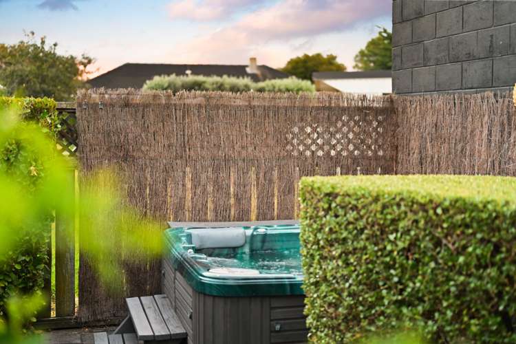 6 Tudor Crescent Chedworth_26