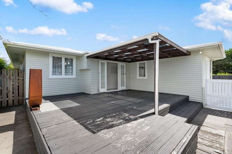 19 Shrimpton Road Haumoana_11