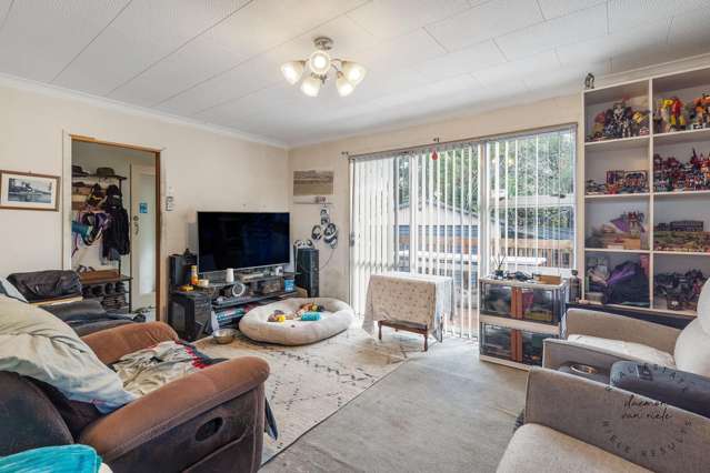 11 Thompson Terrace Manurewa_1