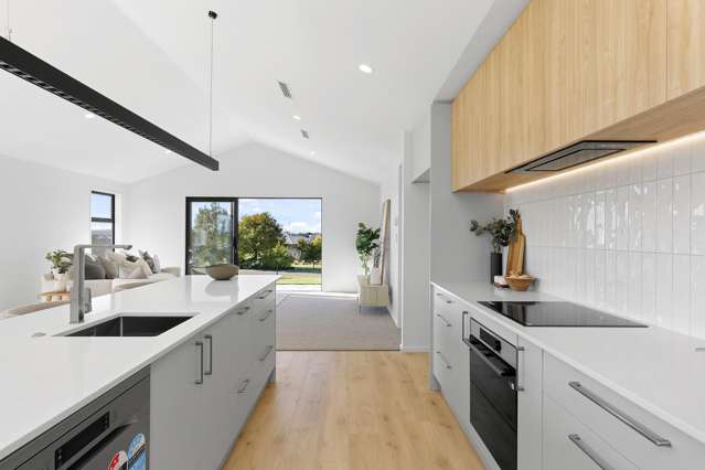 14 Village Green Drive Huntingdon_1