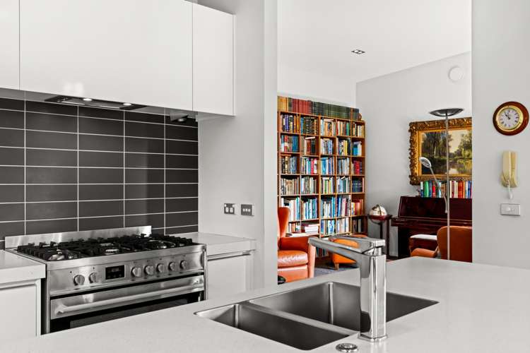 24a Ferry Road Clive_8