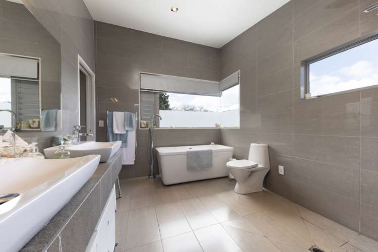 16a Rowan Road Epsom_18