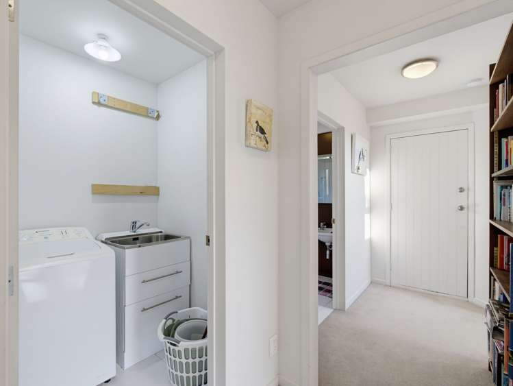 55 Ranui Crescent Diamond Harbour_17