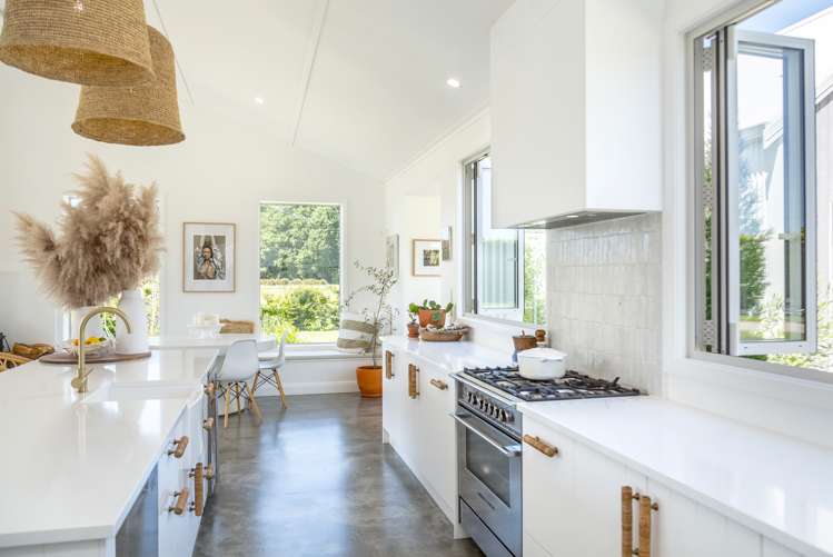 194 Wood Street Woodside_17