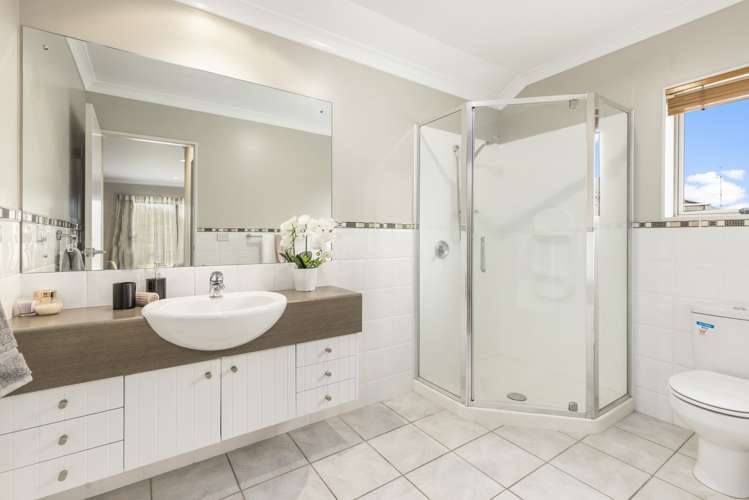 24 Edenpark Drive Rototuna North_16