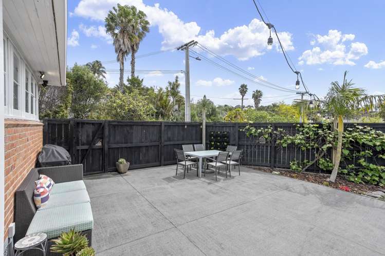 8 Wahanui Road Greenlane_15