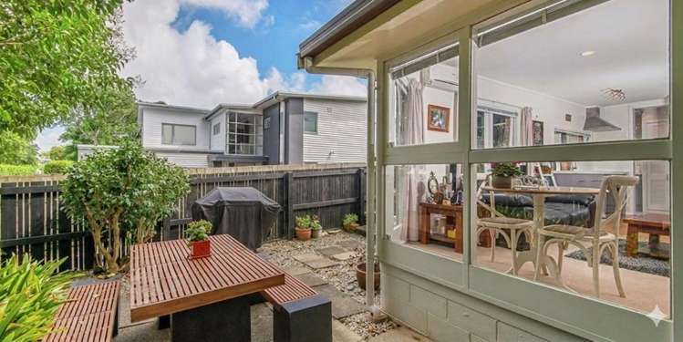 1/16 Turama Road 1780_13