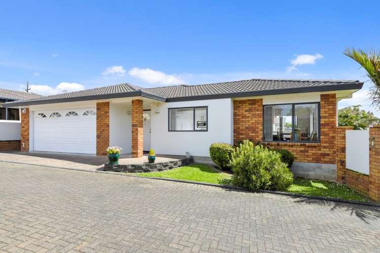 2/7 Heaphy Street Blockhouse Bay_15