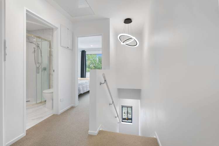 12/26 Springvale Drive Albany_18