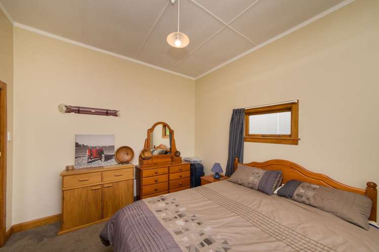 25 Edgeware Road Palmerston North Central_16