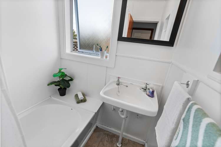 38 Lambeth Crescent Redwood_13