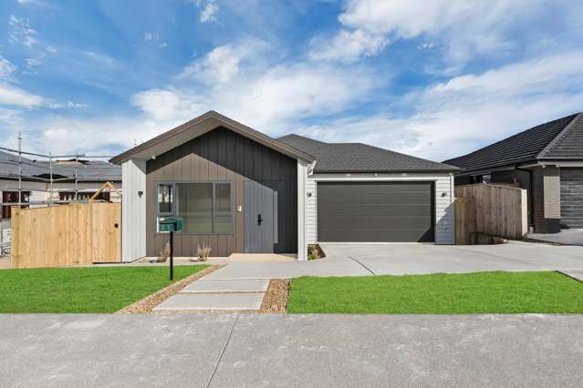 Exceptional Coastal Living