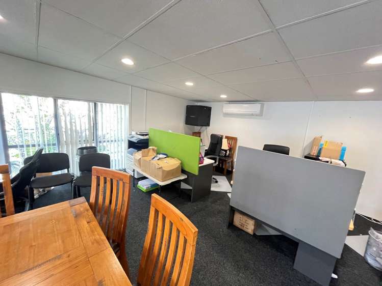 Unit 8/15 Vega Place Rosedale_2