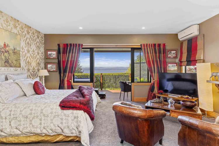 2/41 Mapara Road Acacia Bay_14