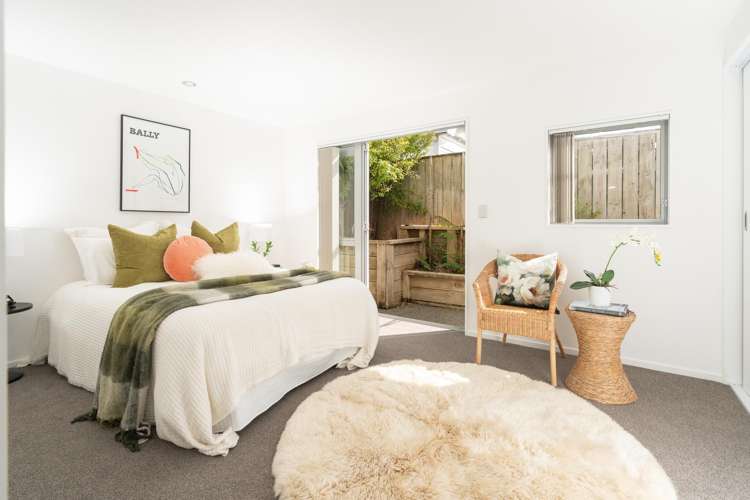 1/12 Agra Crescent Khandallah_15