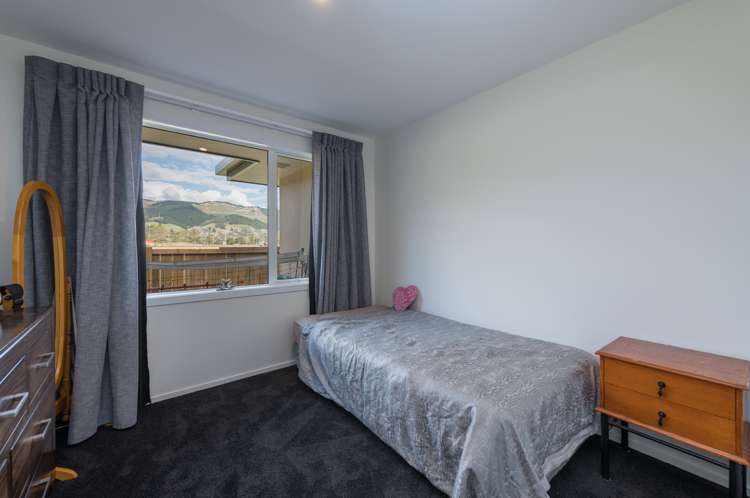 24 Oakdale Grove Richmond_13