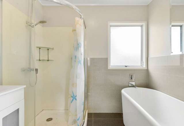 84 Alabaster Drive Papatoetoe_3