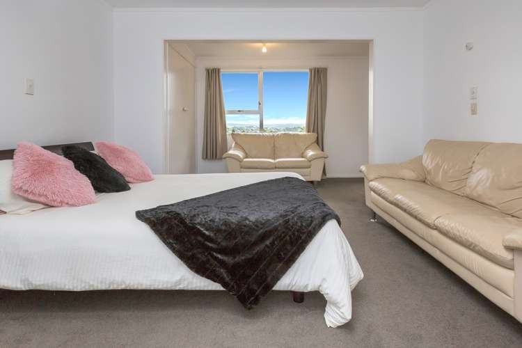 9 Montague Place Onerahi_13