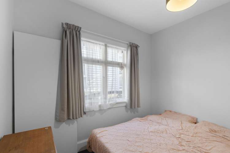 26 Hopkins Street Woolston_17