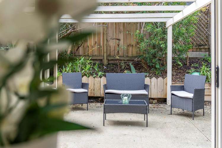 31 Makora Road Massey_5