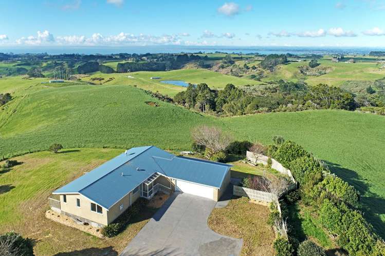 124 Kemp Road Awhitu_1