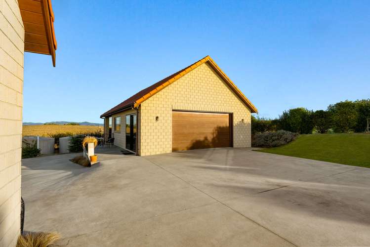 175 Butchers Bridge Road Waiuku_48