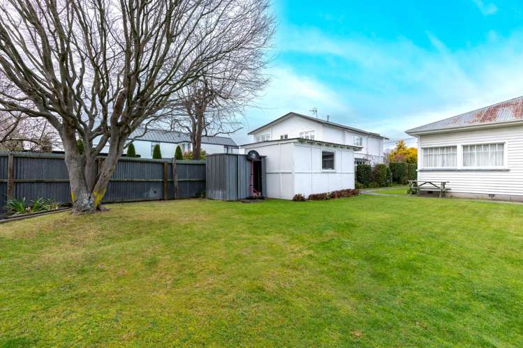 46 St Andrews Square Strowan_8