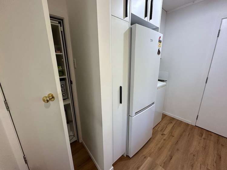 11 Roberts Road Glenfield_9