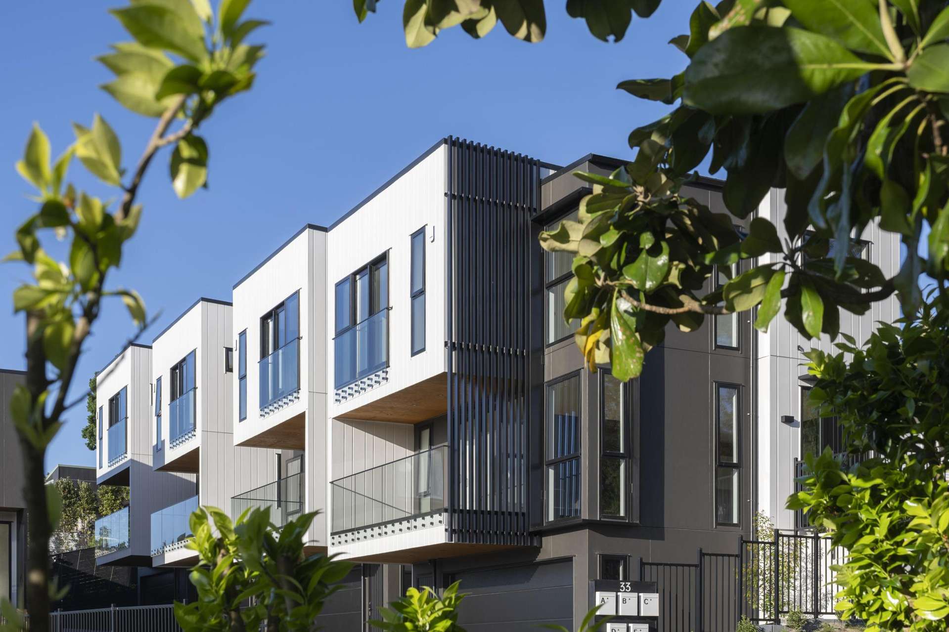 33C & D St Peters Street Northcote_0