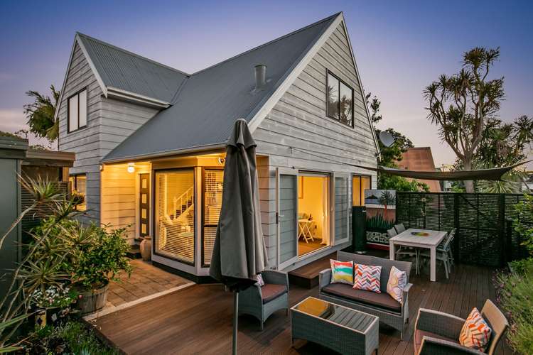 2/66 Alford Street Waterview_5